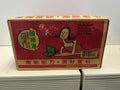 Nước mận làm bằng nước khoáng Hỗn hợp mận hun khói với Roselle (67,60floz)(2L) được đóng gói 8 chai trong một hộp.