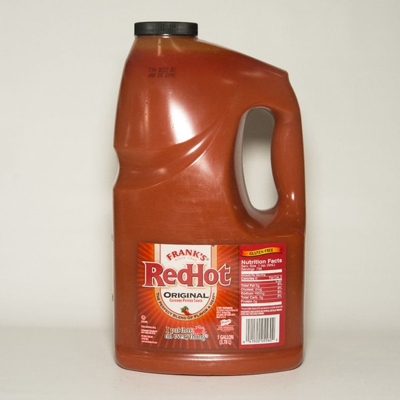 rd-2742108-frank-s-redhot-original-cayenne-pepper-sauce-1-gal